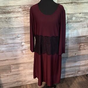 Chic Long Sleeve Burgundy Dress with Lace Detail